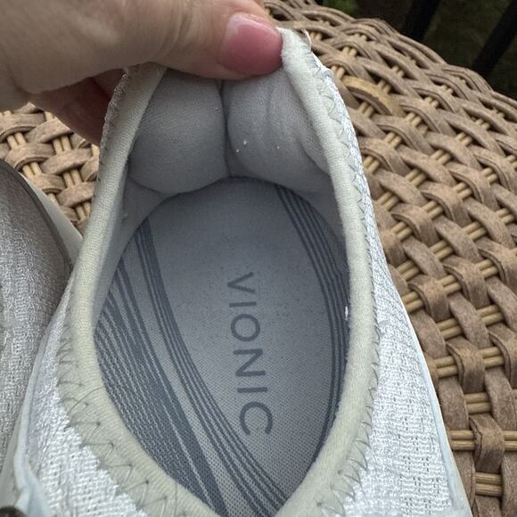 VIONIC Mary Jane Slip On Sneakers White Women’s SIZE 8.5 Comfort 1st Ray tech - Picture 12 of 16